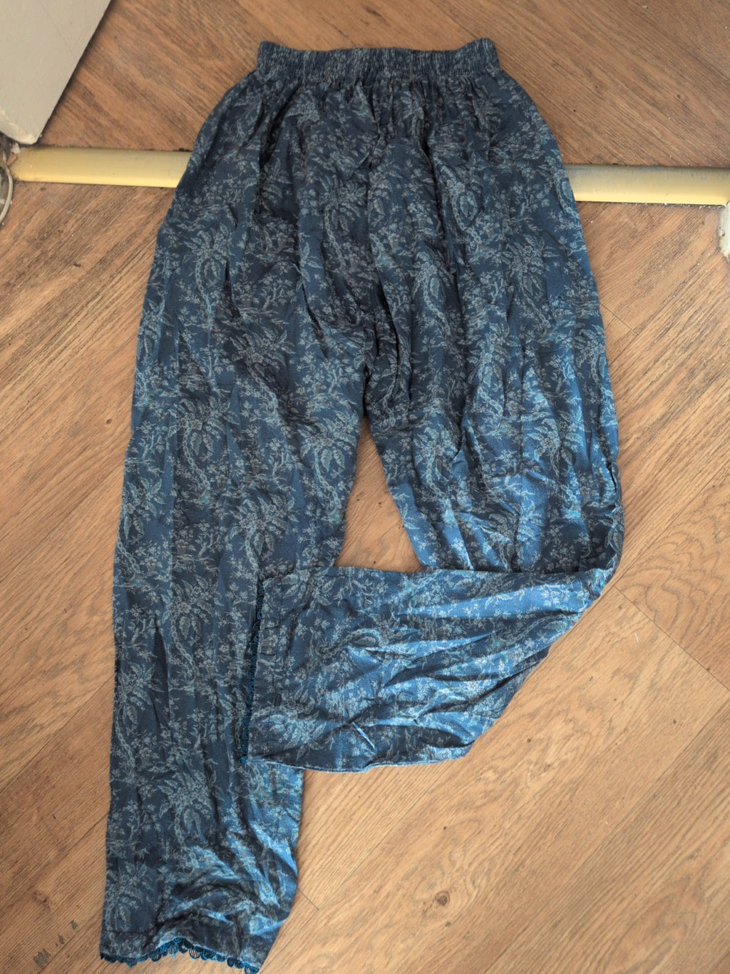S/M Blue And Navy Trousers Elasticated