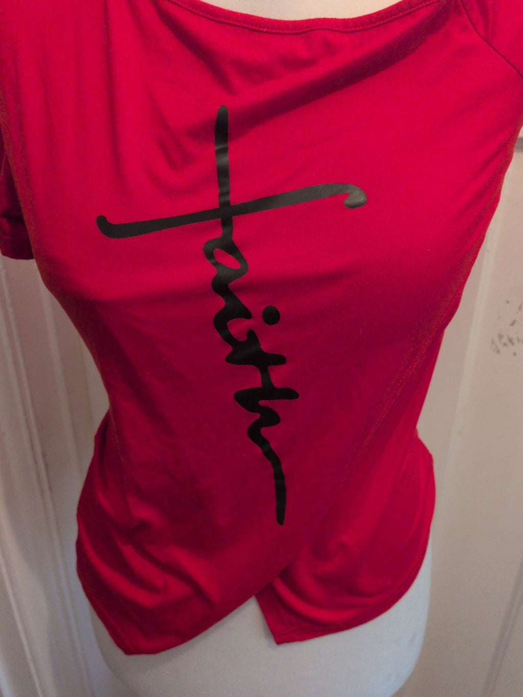 Medium Red Print Short Sleeve T-shirt Ladies