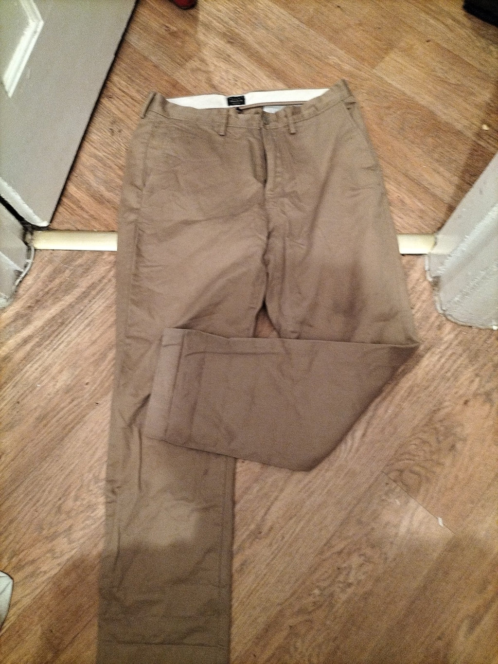 Mens J.Crew Size 32" Camel Urban Slim Chino Small Marks