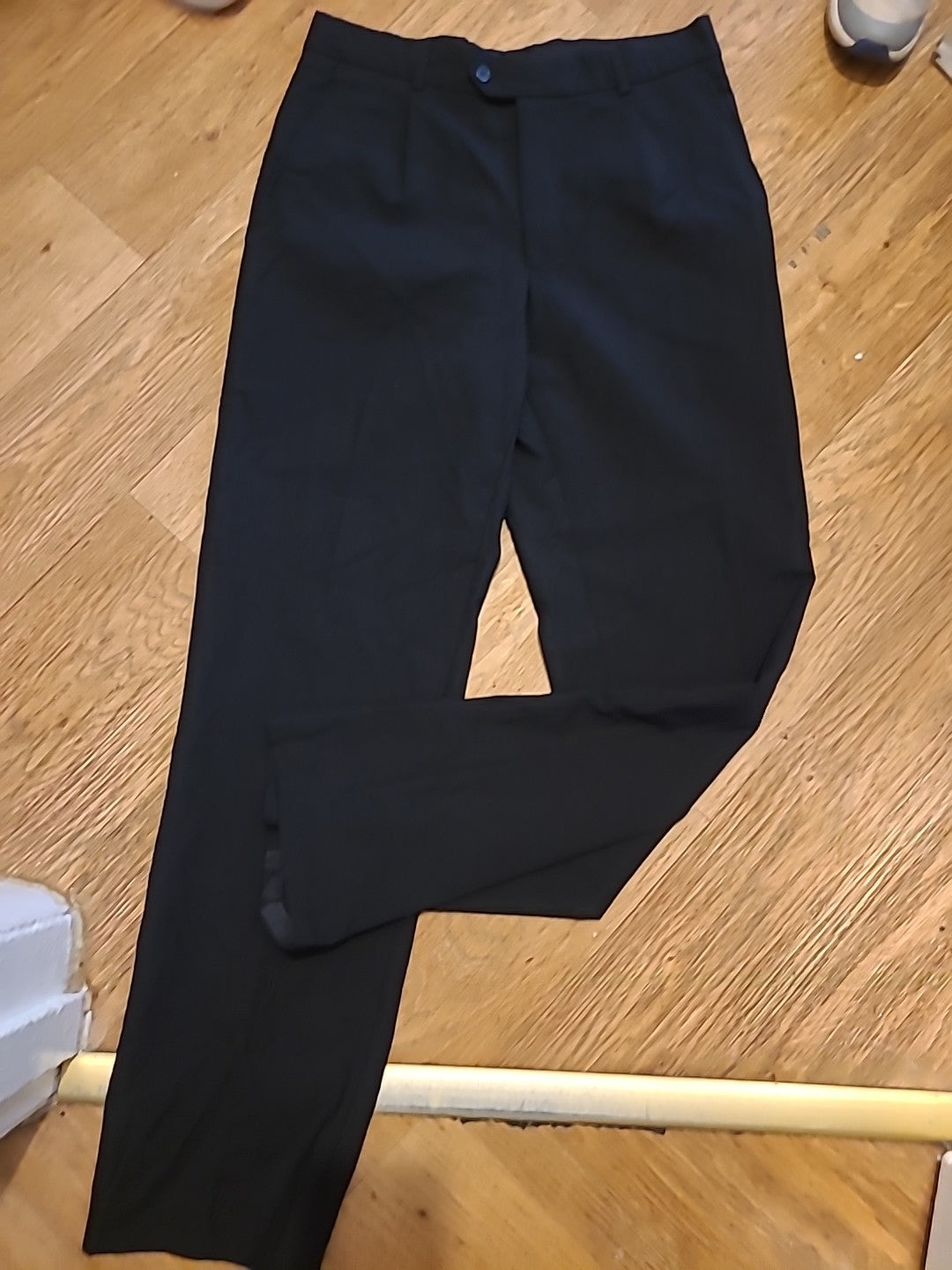 Mens Ciro Citterio Size 30R Black Trousers