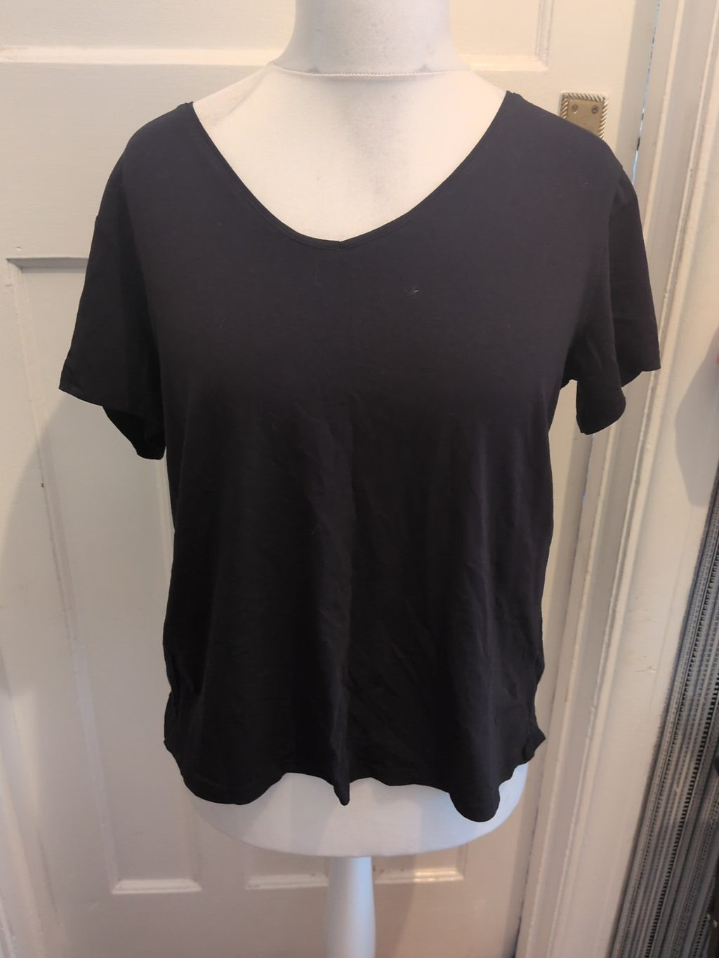 George Everyday Basics 20 Black V Neck T-shirt