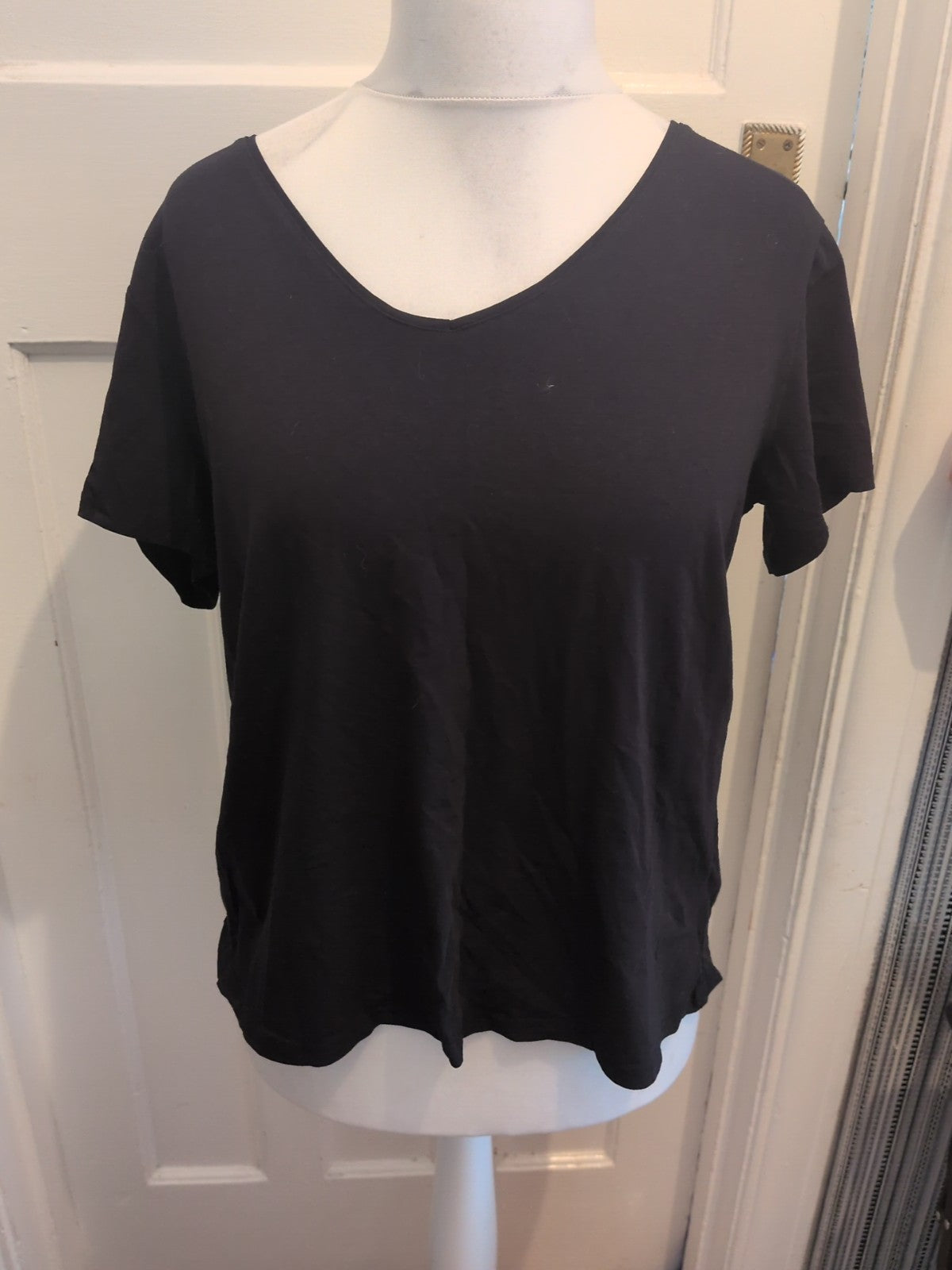 George Everyday Basics 20 Black V Neck T-shirt