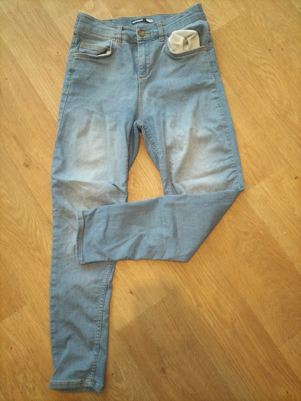 Ladies George Size 10-12 Wonder Fit Denim Jeans Short Length