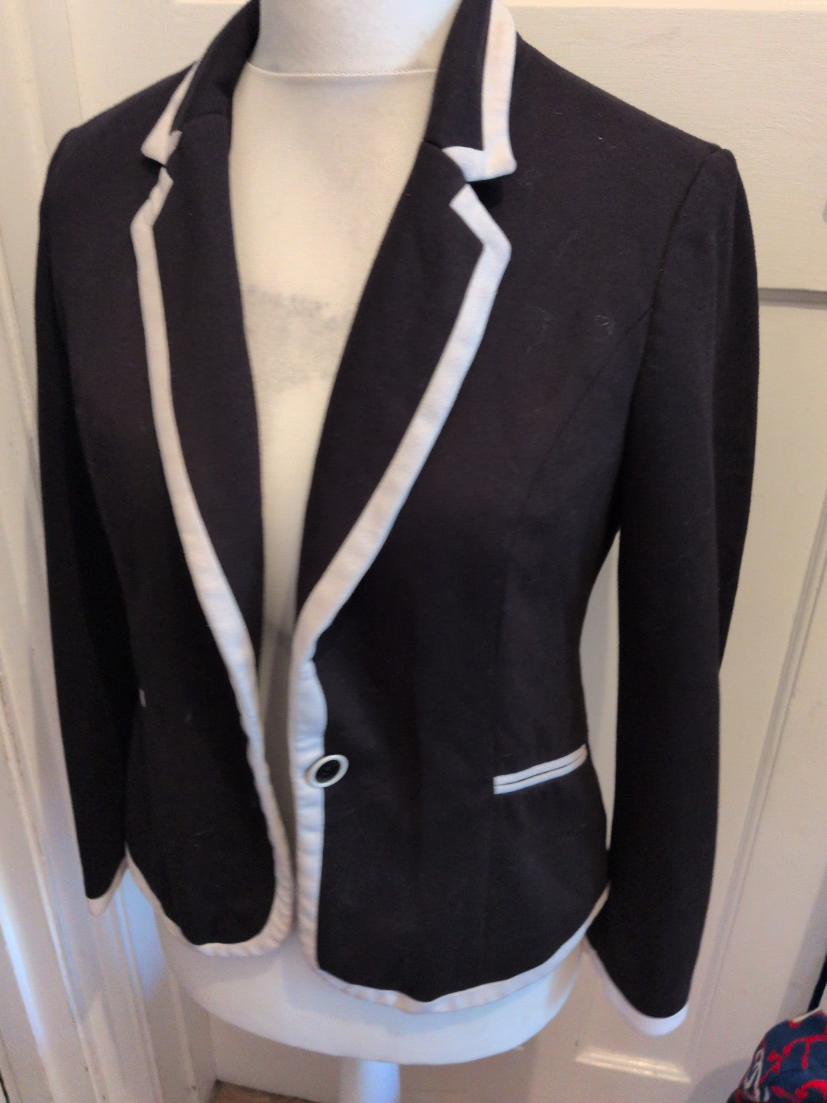 Ladies Per Una 12 Black With White Trim Blazer