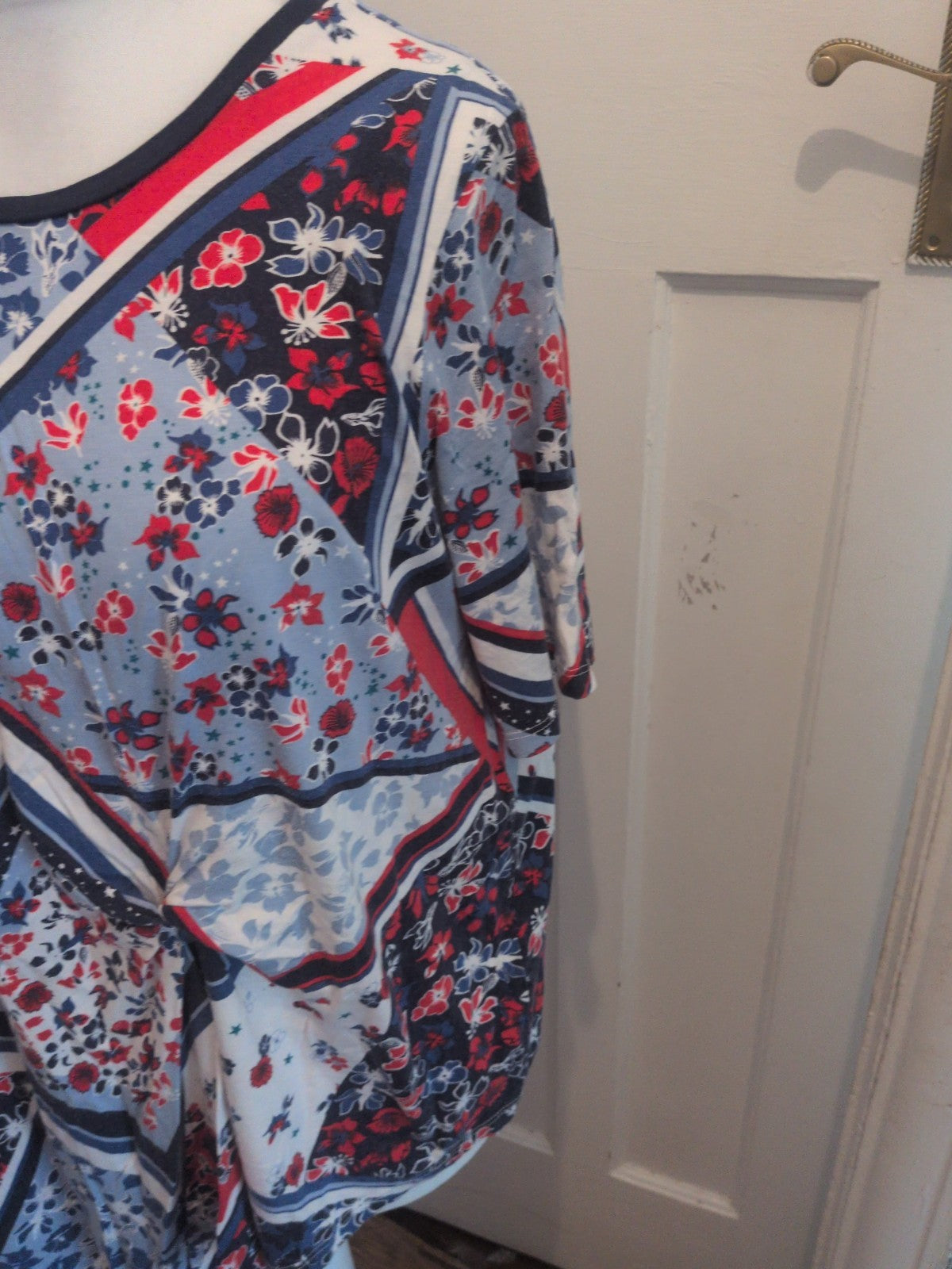 Marks And Spencer 22 Navy White Red And Blue Short Sleeve Floral Blouse