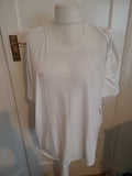 Mens Boohoo Size XL Black And White Print Short Sleeved Tshirt