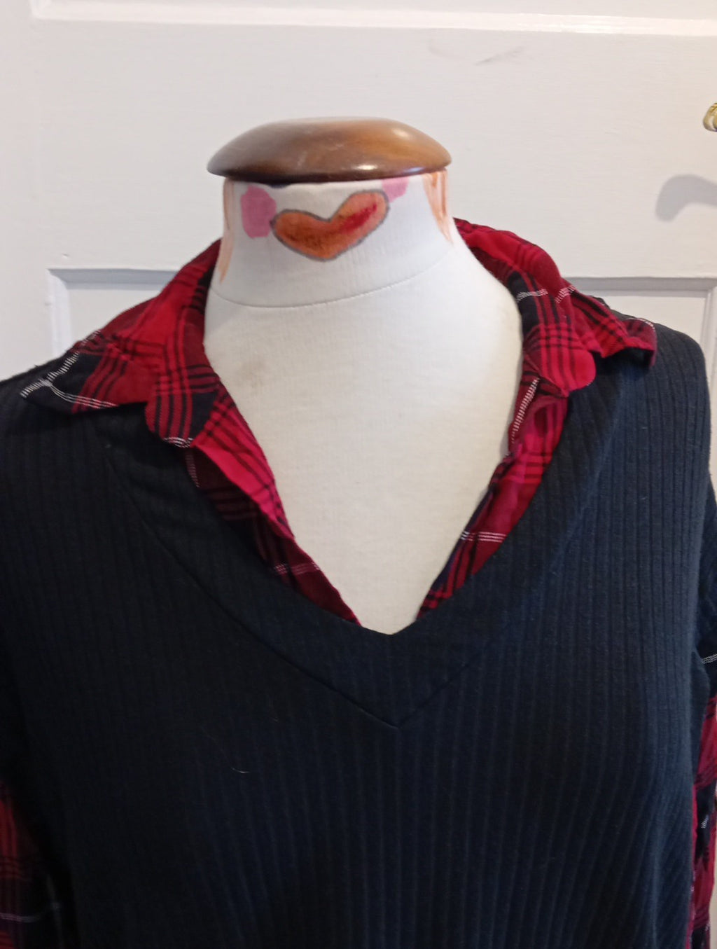 Ladies New Look Size 12 Black With Tarten Long Sleeved Blouse
