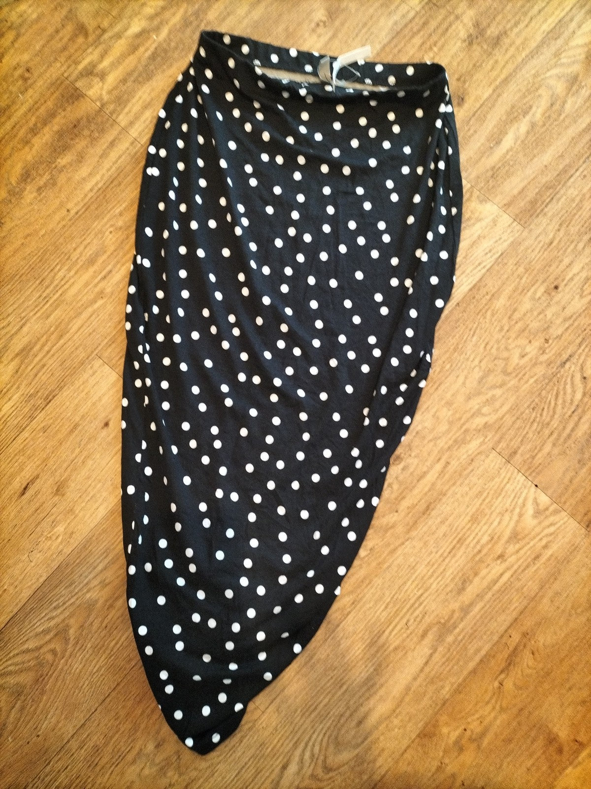 Brand New Ladies Asos Size 10 Polkadot Elasticated Skirt