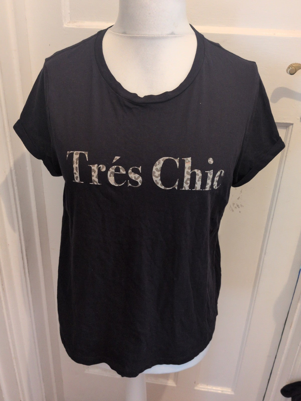 Tu 14 Black Short Sleeve T-shirt With Print On Front