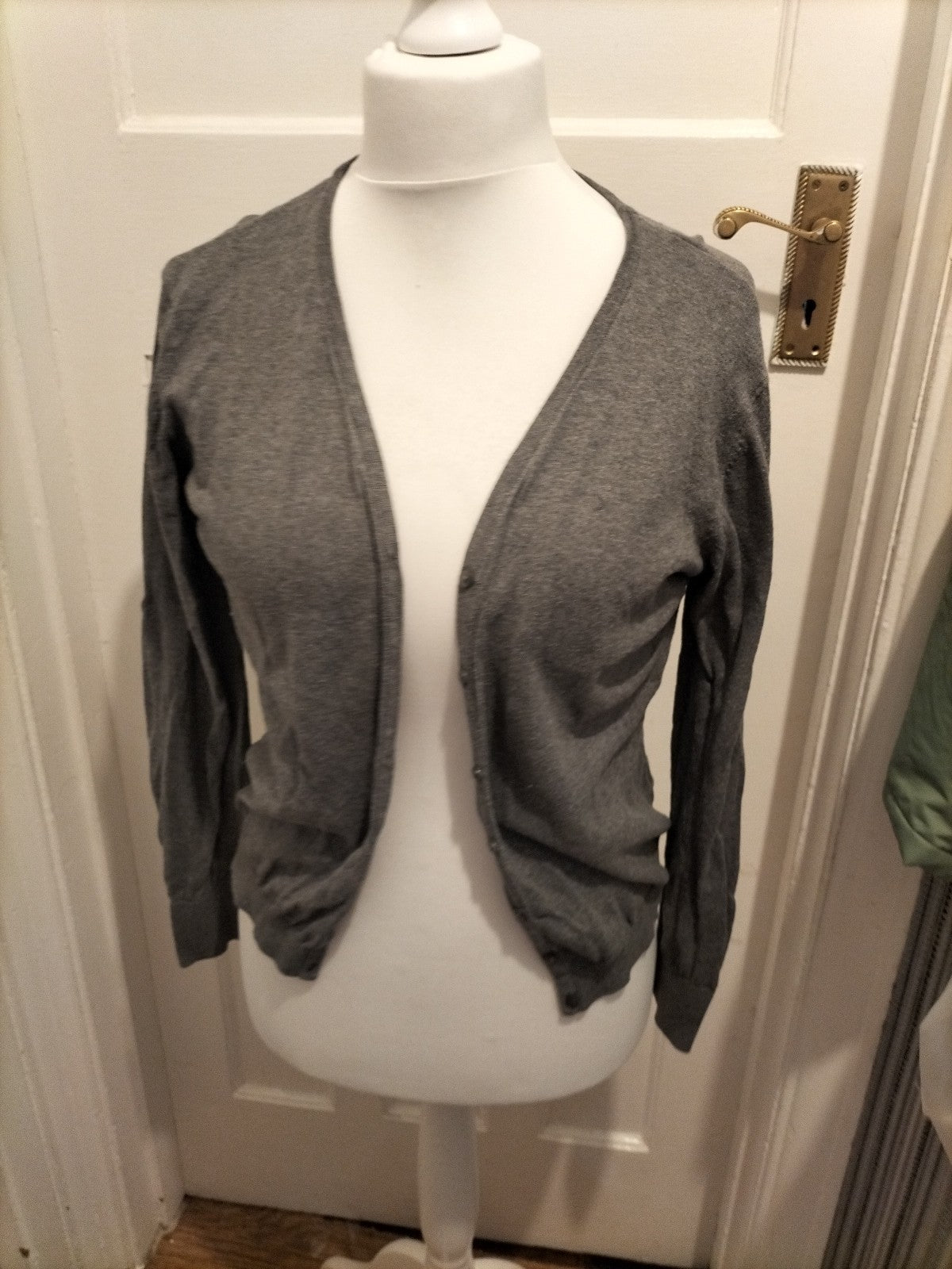 Ladies Primark Size 16 Grey Long Sleeved Cardigan