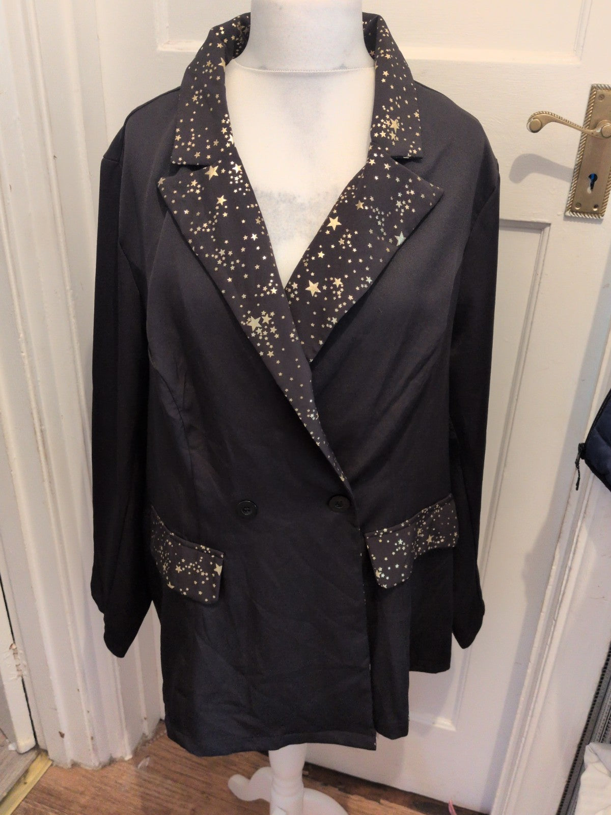XL Black With Gold Stars Unpadded Unlined Blazer