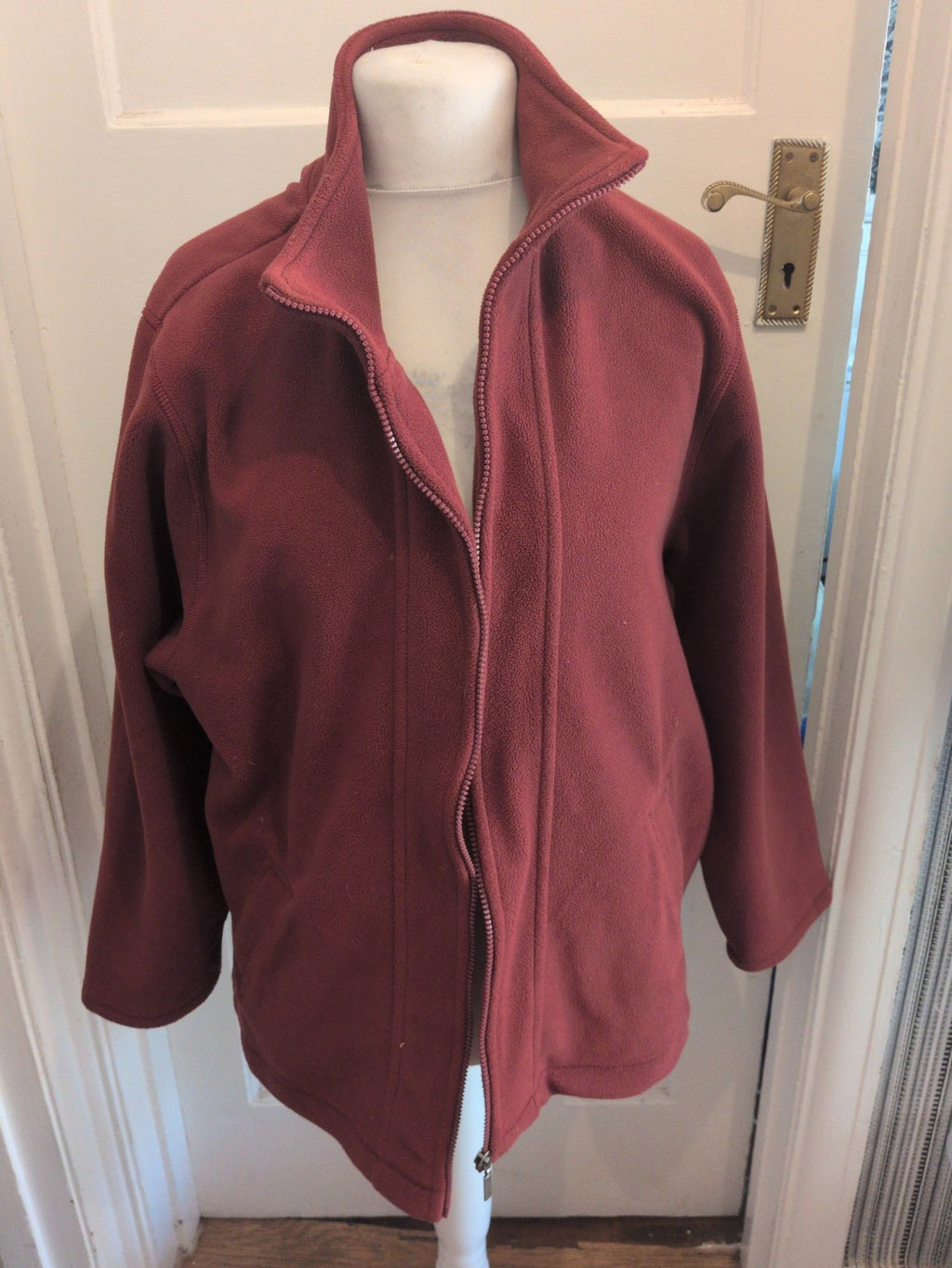 Ladies Cotswold Collection Size XL Burgundy Collared Full Zip Jumper