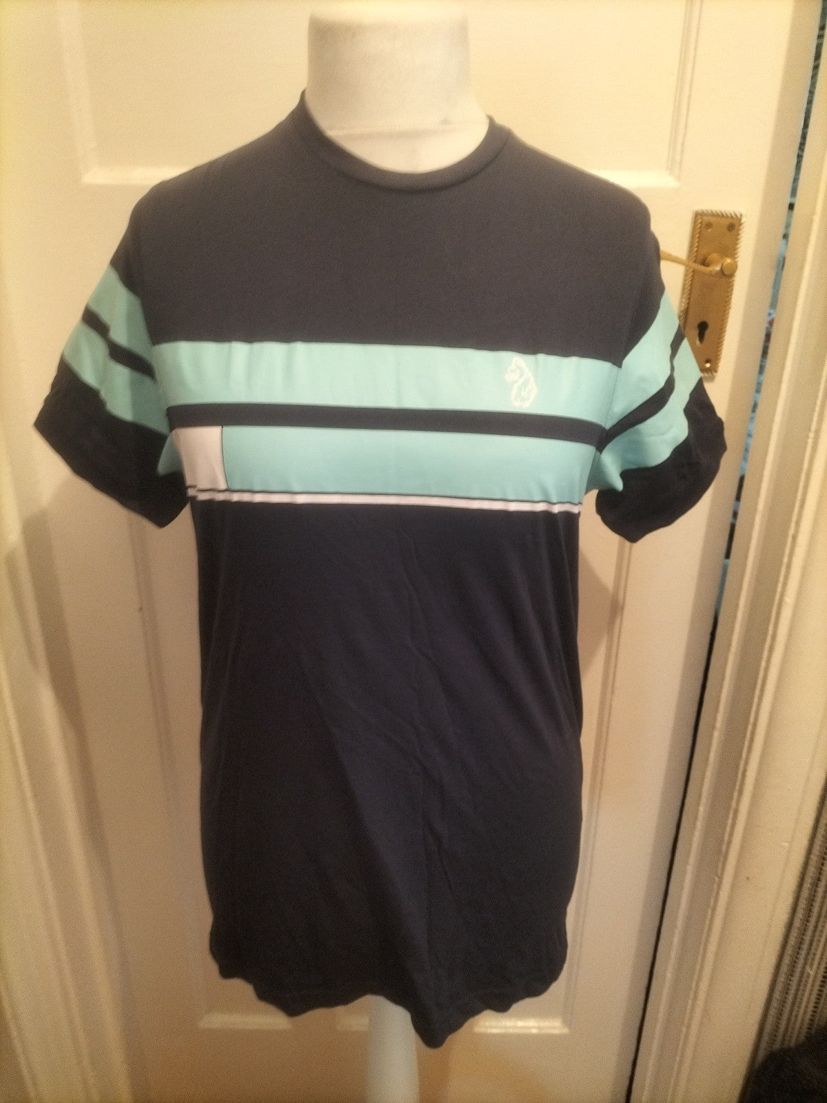 Mens Luke Sport Size Medium Aqua And Navy Short Sleeved Tshirt