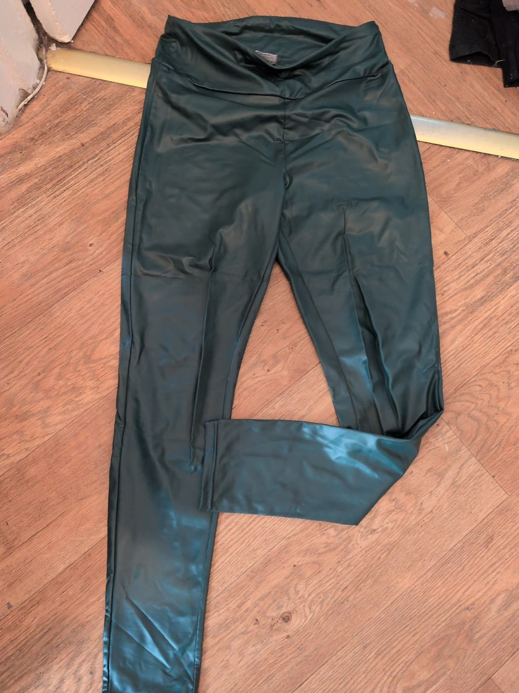 Ladies Primark Leather Effect Leggings Size Small10-12 Green Free Delivery