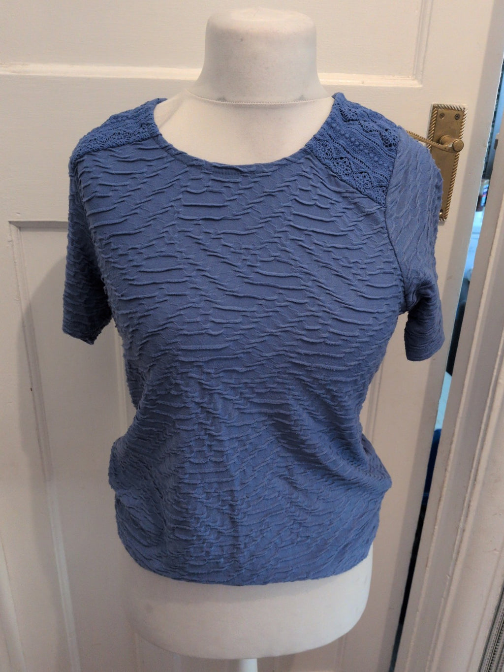 EWM Medium Blue Raised Rib Short Sleeve Blouse