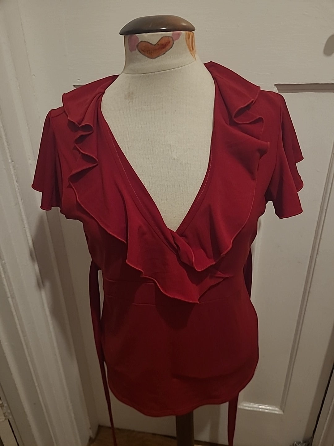 Ladies Venezia Size 14 Red Sleeveless Blouse