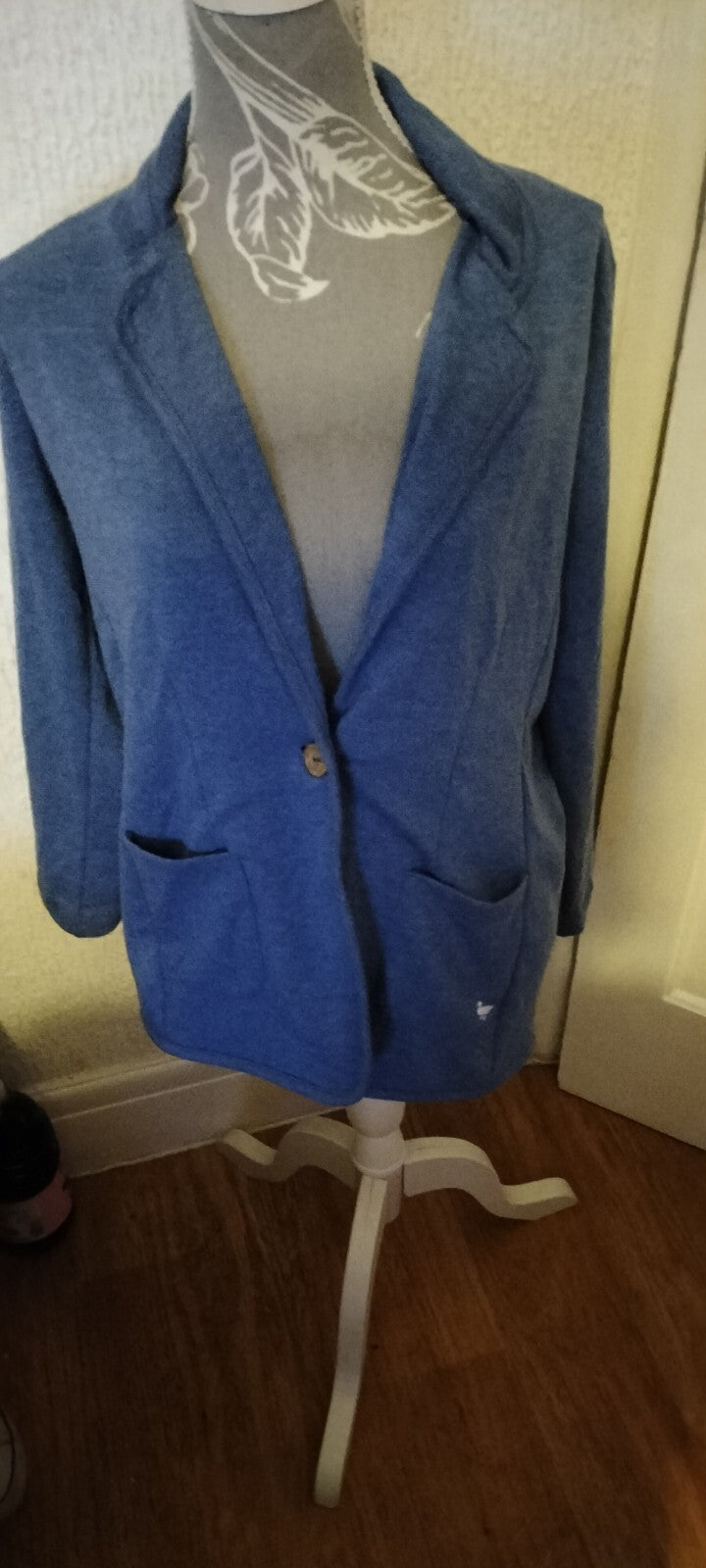 Ladies EWM Size Medium Blue Long Sleeved Lined Jacket