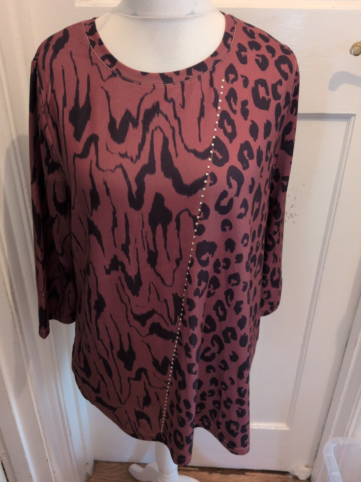 Bonmarche 20 Brown And Black Leopard Print Long Sleeve Blouse