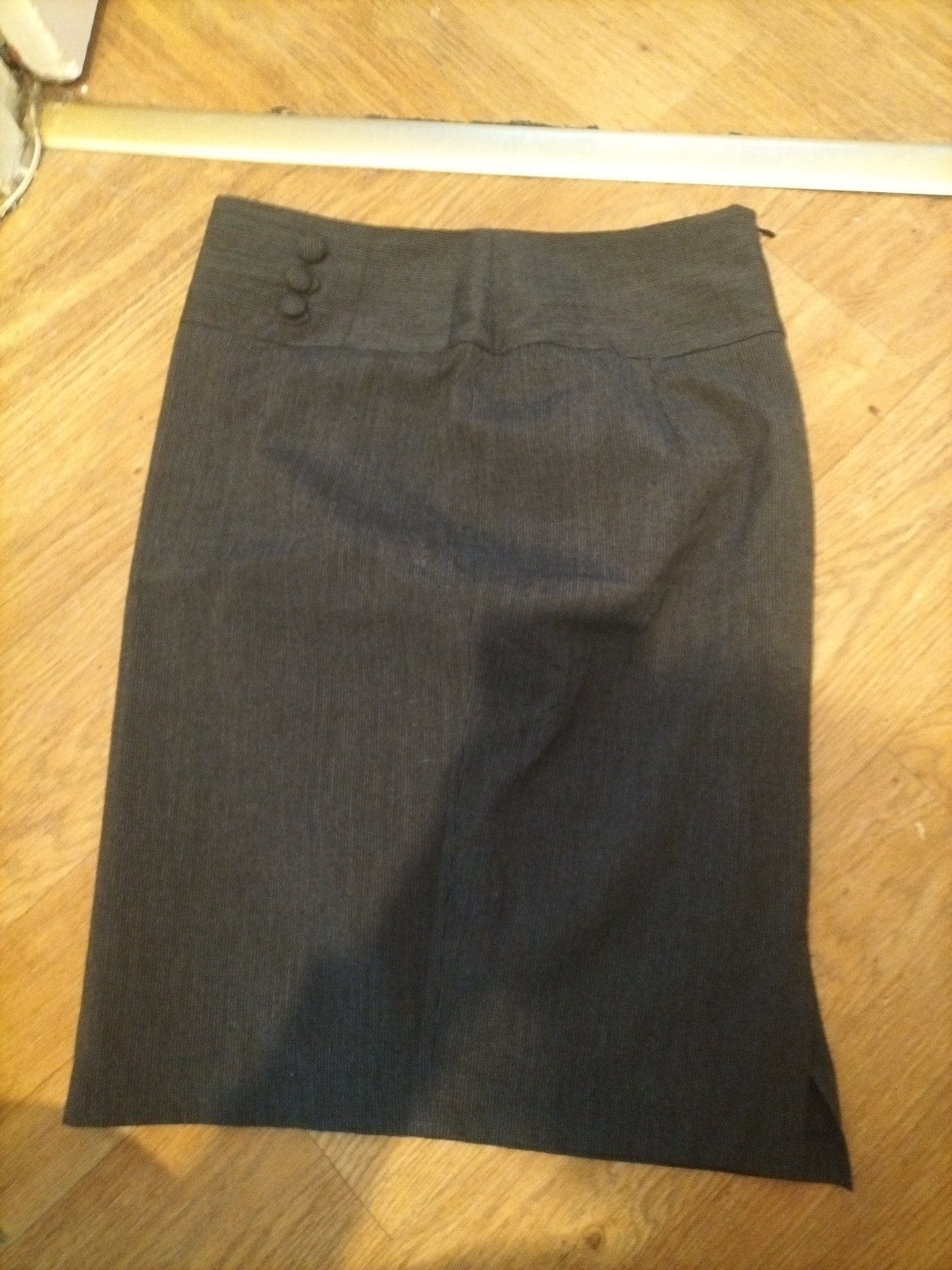 Ladies Papaya Size 12 Grey/Black Pinstriped Lined Skirt