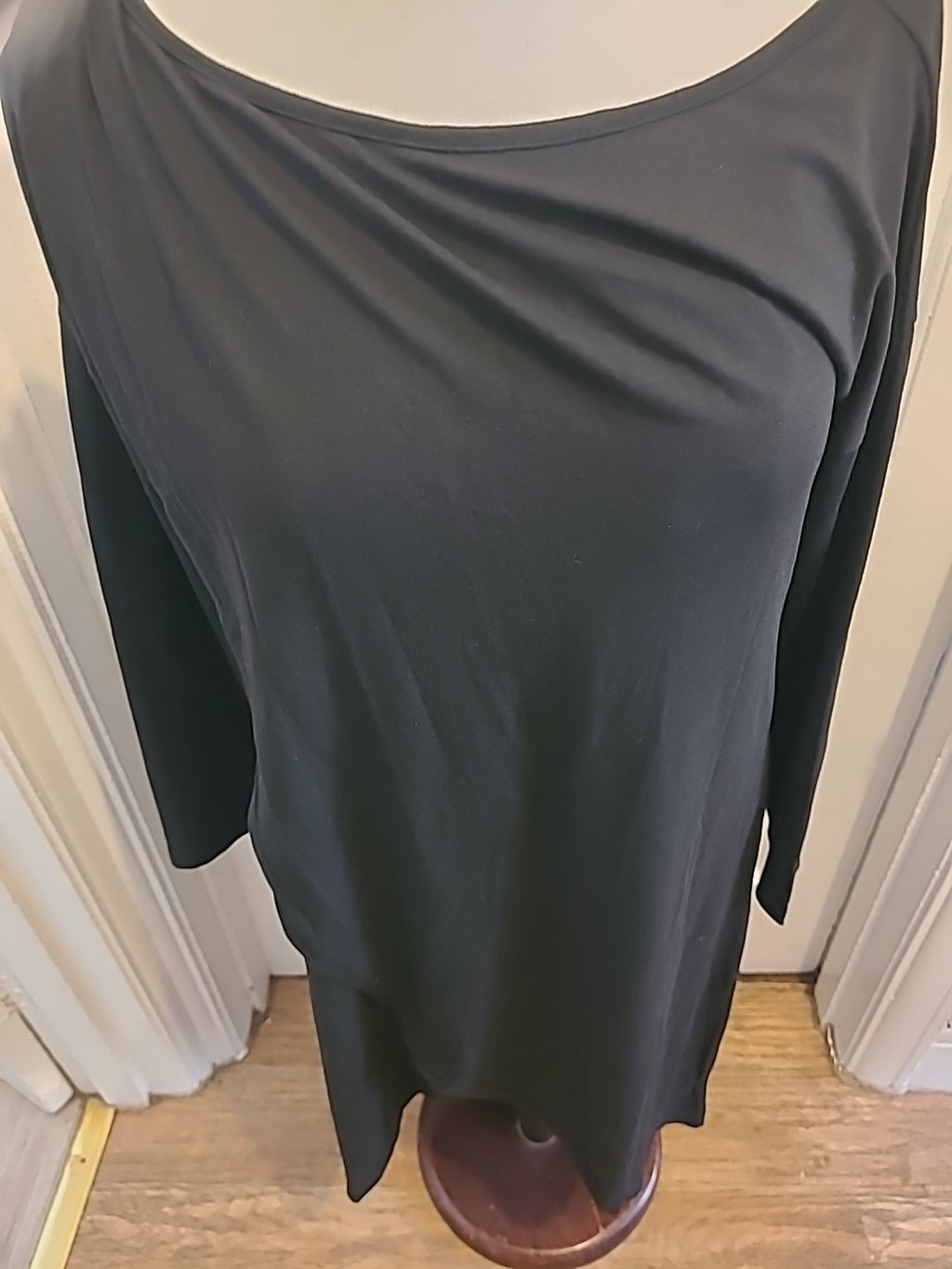 Ladies Size Medium Black Long Length Long Sleeved Dress