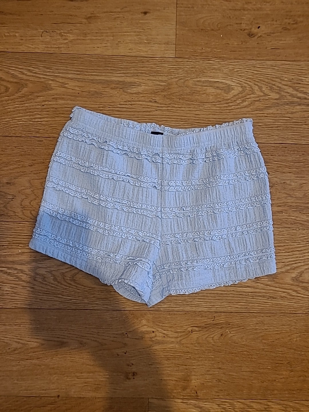Ladies Shein Size XS Blue Textured Elasticated Shorts