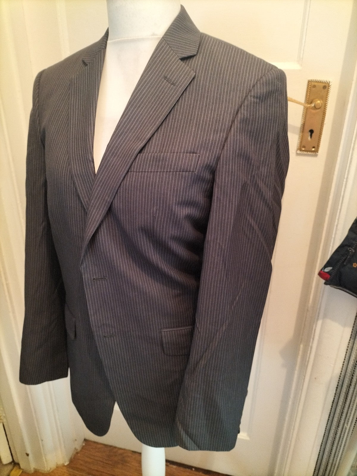 Mens Burtons Size 38L Black With Grey Pin Strips Long Sleeve Padded Blazer