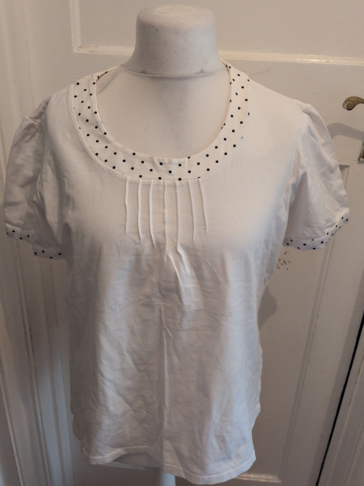 Damart 18-20 White With Polkadot Sleeve Hem T-shirt
