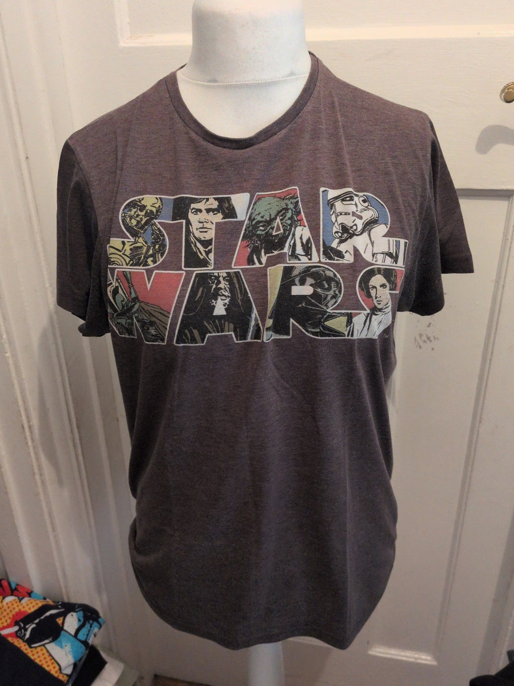 Mens Star Wars Medium Brown Print Short Sleeve T-shirt