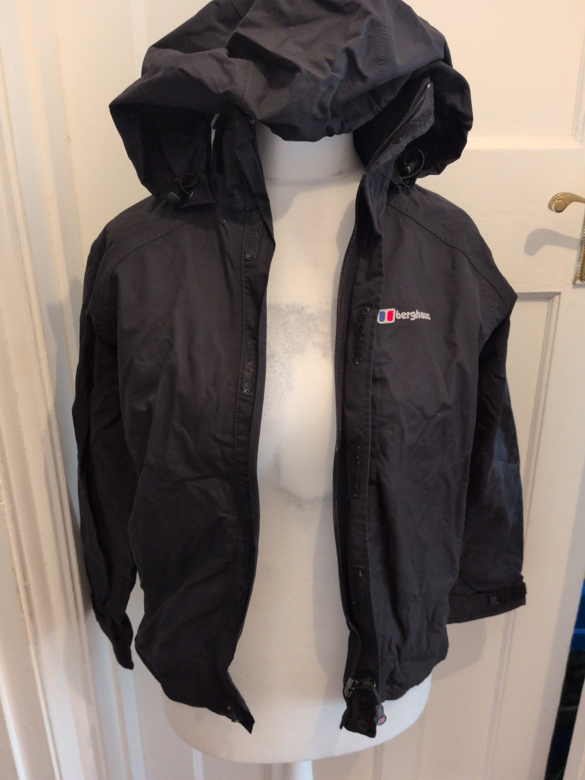 Berghaus 10 Black Rain Coat
