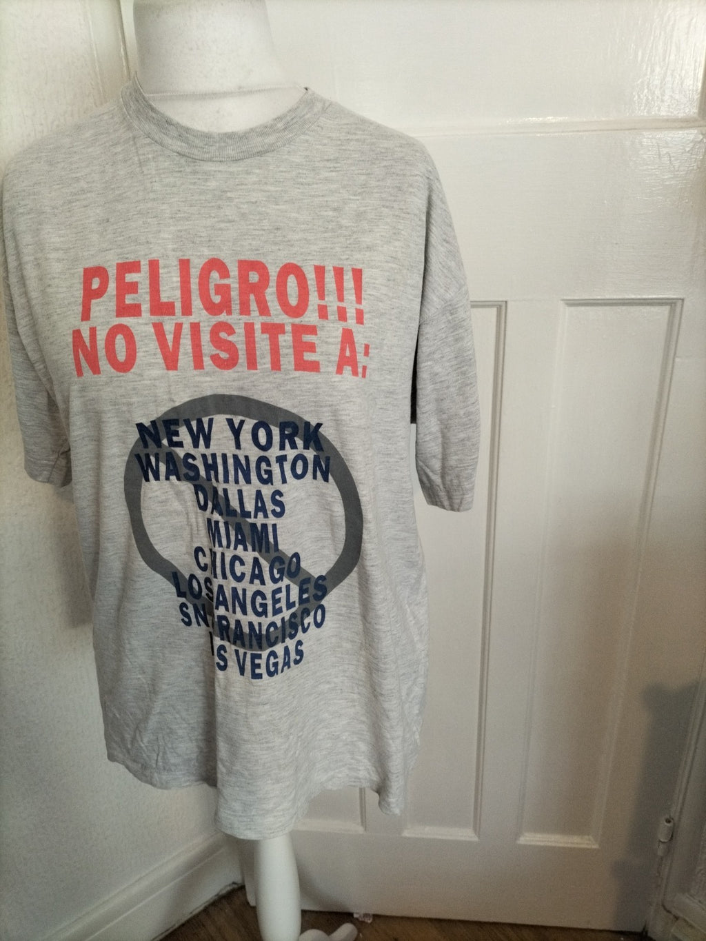 Mens Size XL Grey No Visitors Tshirt