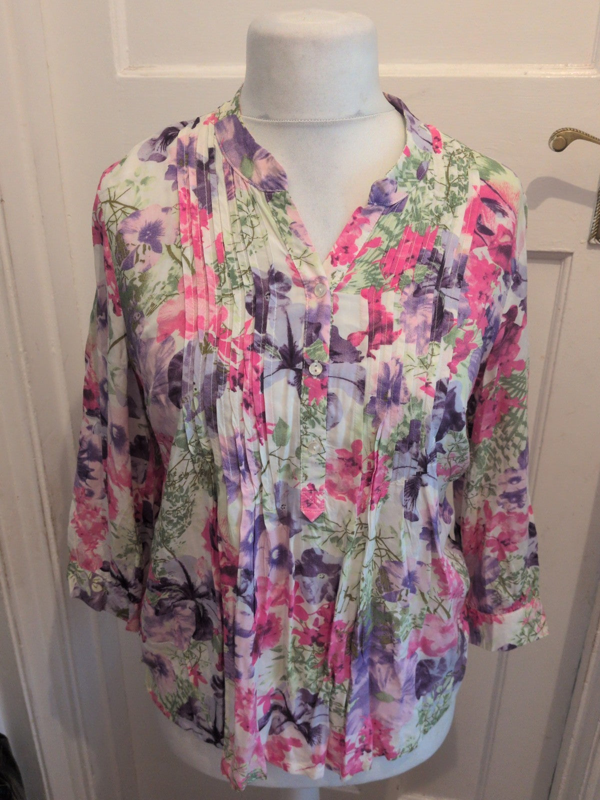 Ladies Damart Size 12 Multicoloured Floral Long Sleeve Blouse