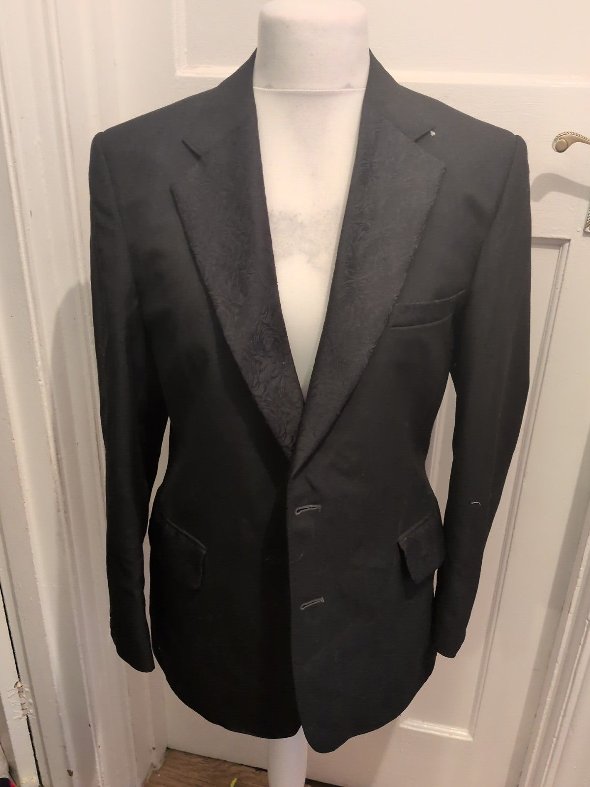 Quest 36" Black Patterned Suit Jacket