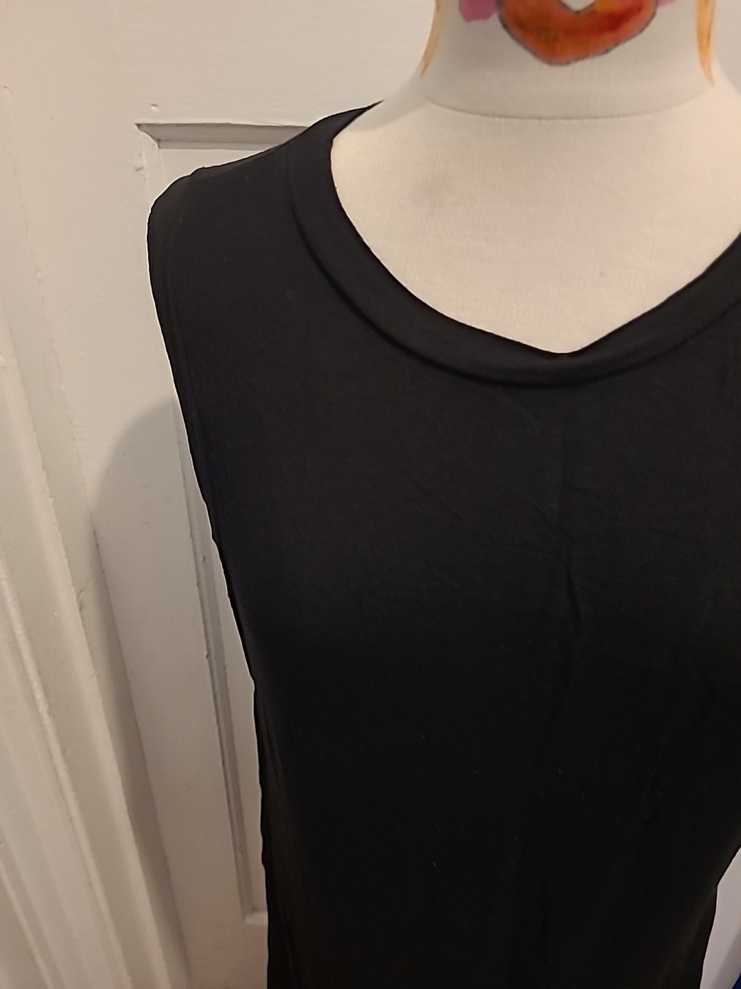 Ladies Boohoo Size 6 Black Sleeveless Dress