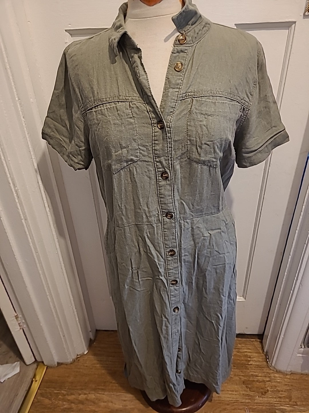 Ladies George Size 14 Green Short Sleeved Dress With Belt