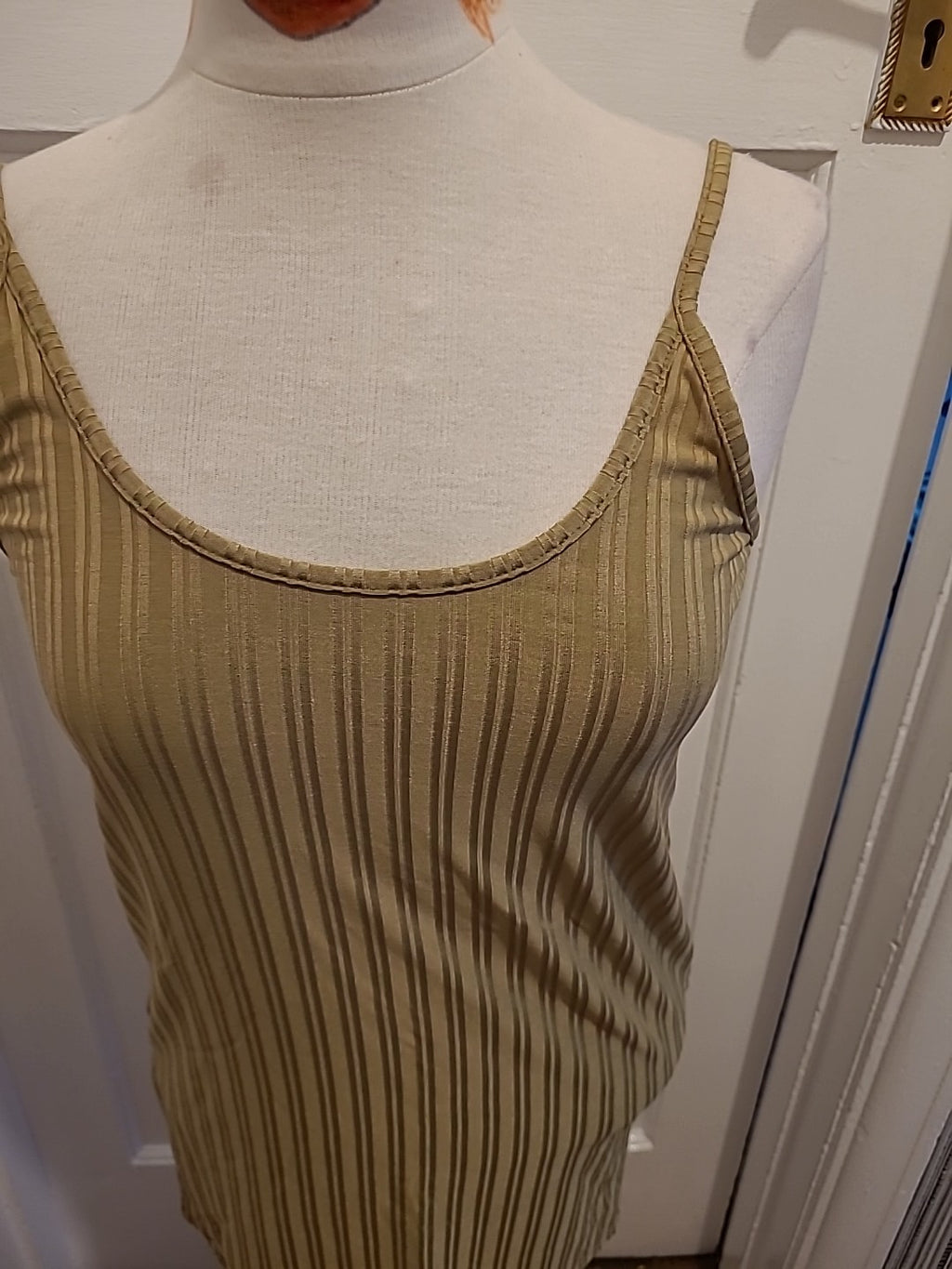 Brand New Ladies Boohoo Size 8 Khaki Sleeveless Top
