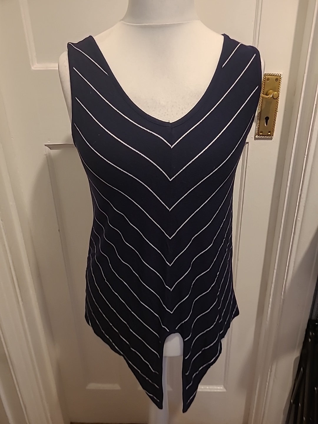 Ladies George Size 8 Dark Navy And White Self Tie Sleeveless Blouse