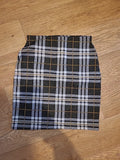 Ladies New Look Size 6 Check Stretch Mini Short Skirt