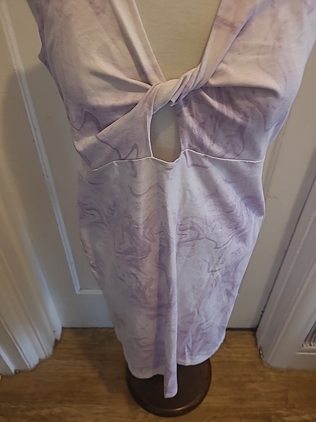 Brand New Ladies Skinny Dip Size Large Cream/Purple Sleeveless Dress