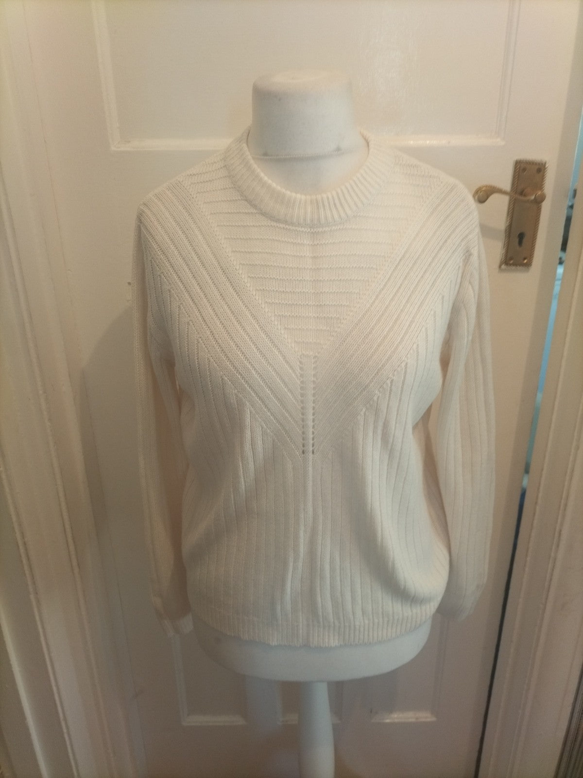 Ladies B.Young Size Medium White Knit Jumper