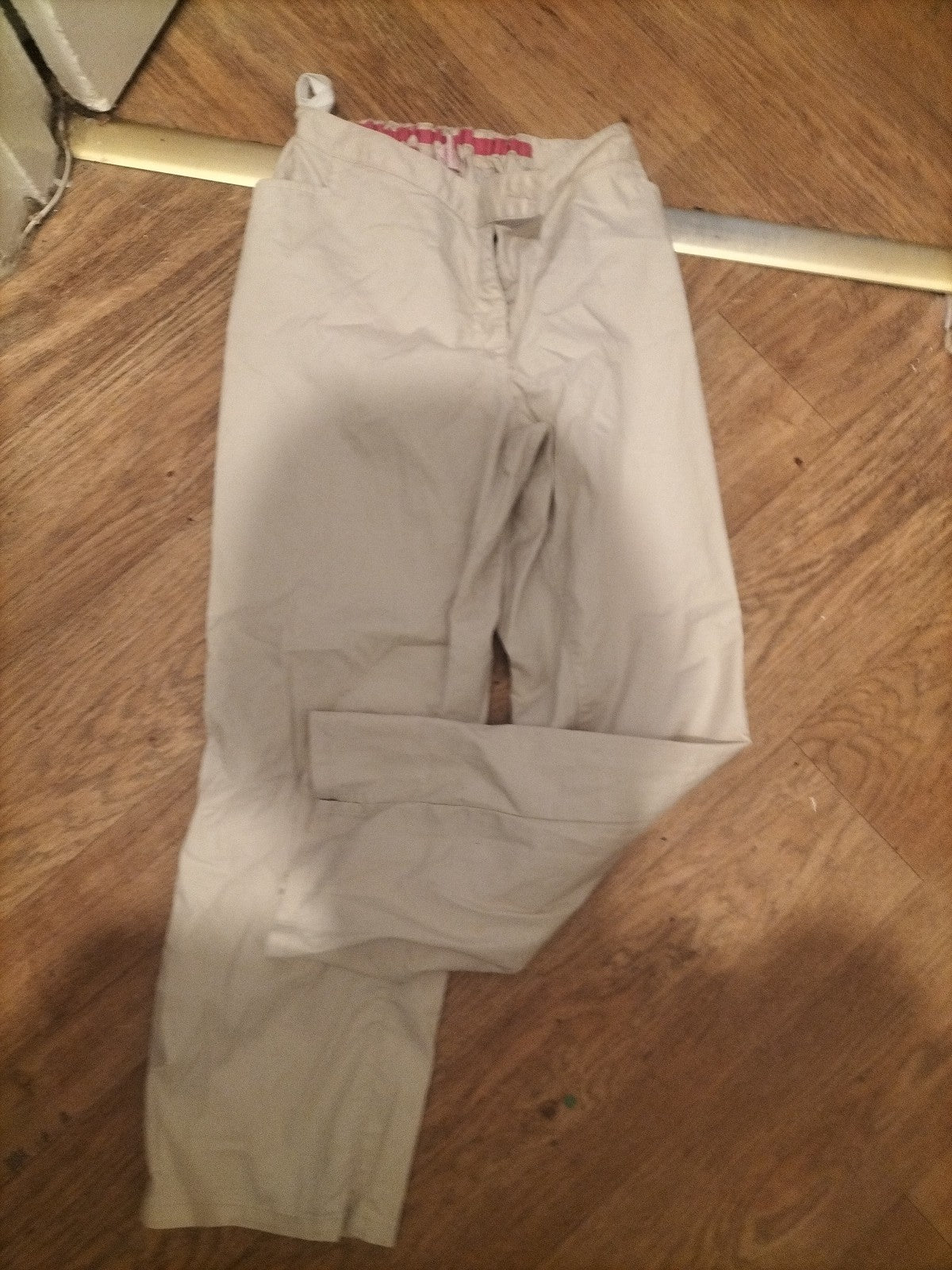 Ladies Liz Lange Maternity Size 6 Beige Trousers