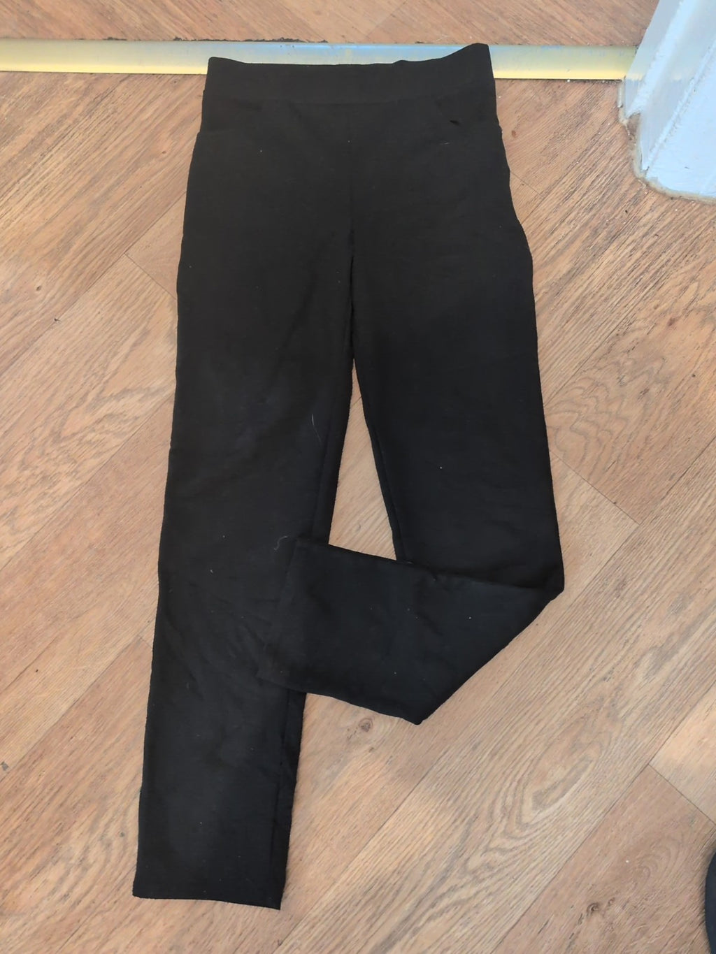 Small Black Ankle Leggings With Pockets