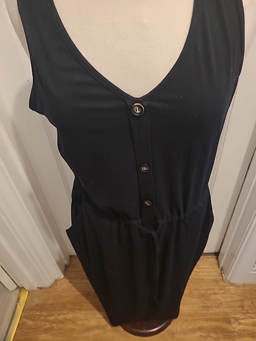Ladies 14-16 Black Sleeveless Dress