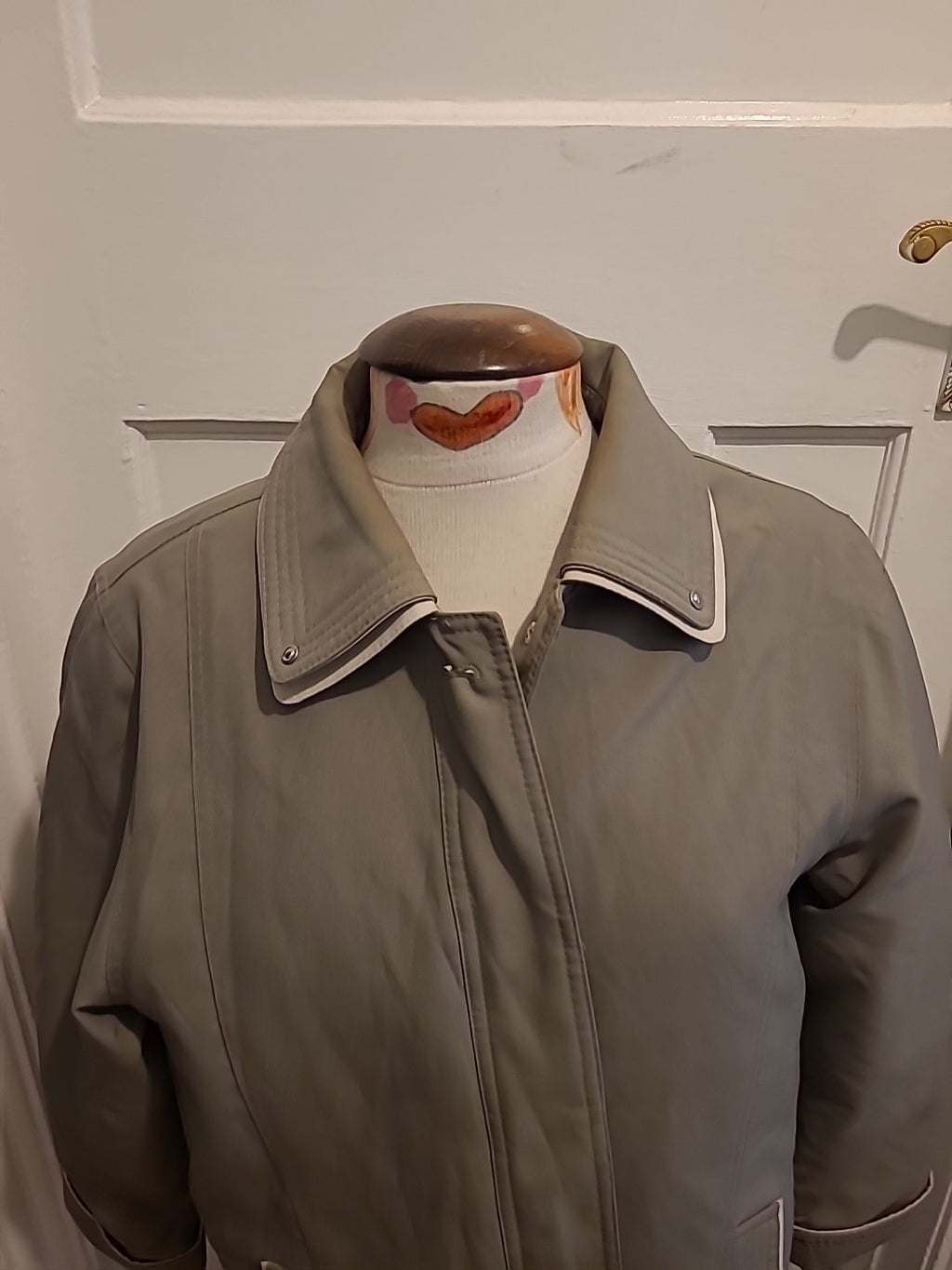 Ladies David Barry Size 16 Green Long Sleeved Lined Coat