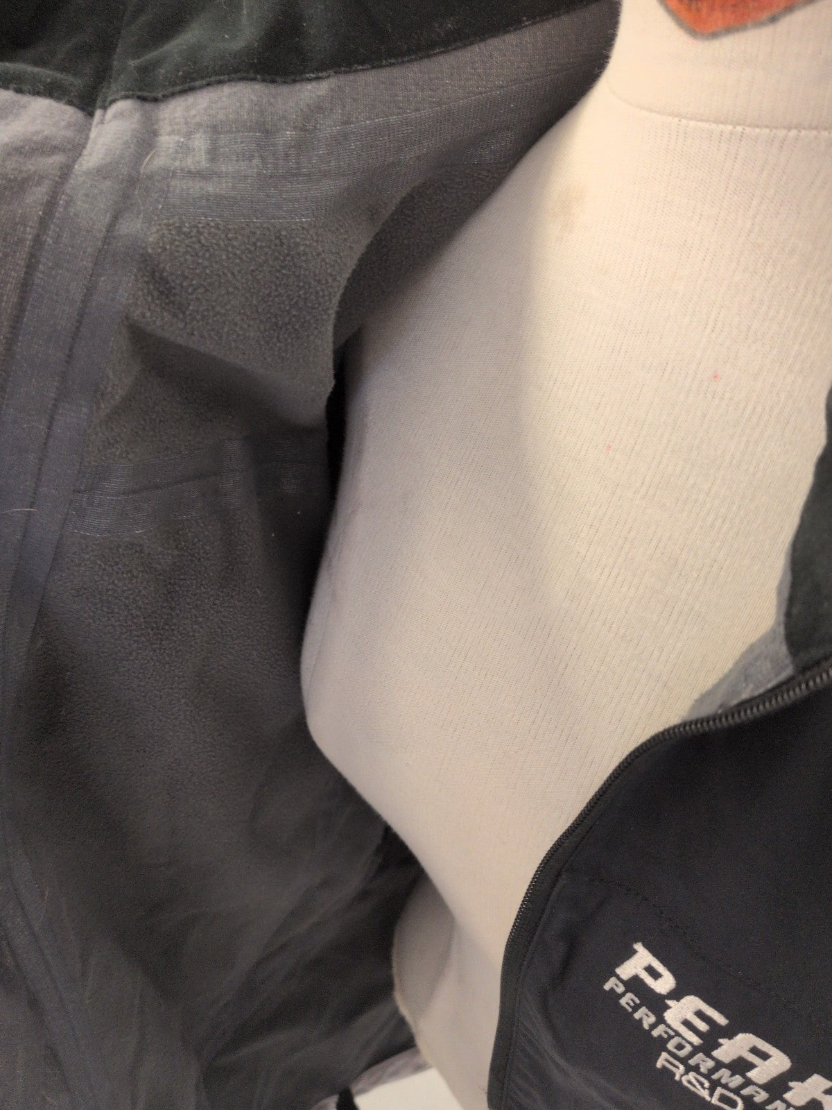 Peak Performance Medium Waterproof Coat