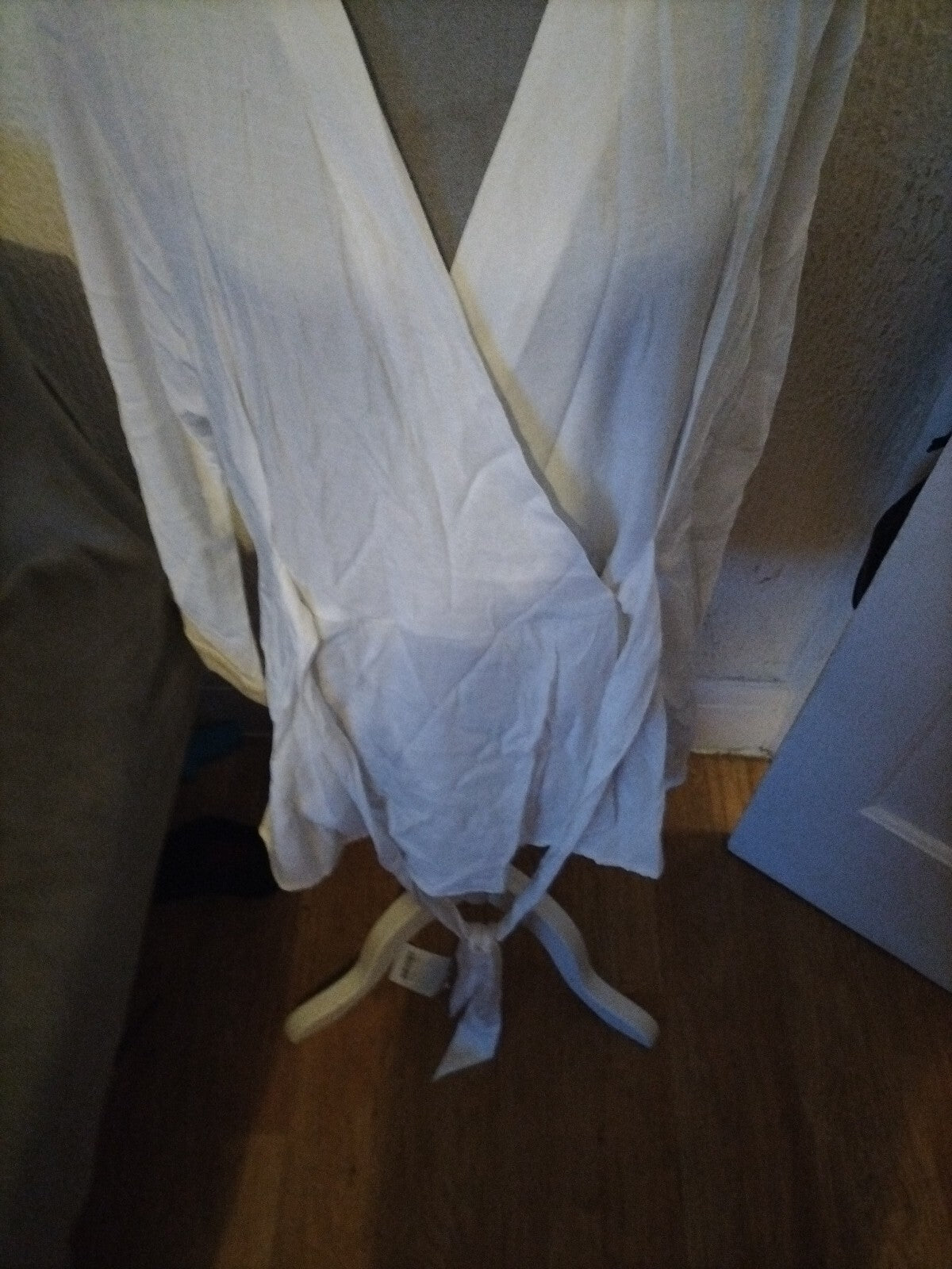Ladies Miss Sparrow Size Small White Long Sleeved Blouse