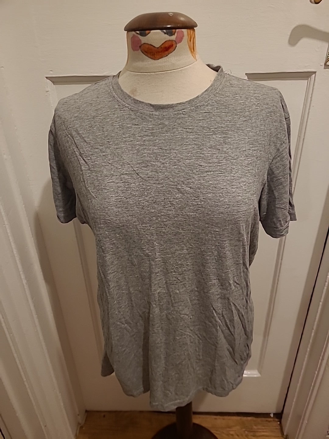 Mens Primark Size Large Tailored Fit Grey Short Sleeve Tee