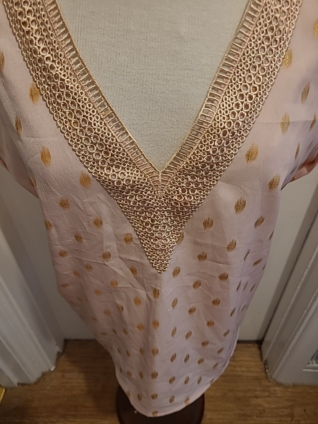 Ladies Shein Size Large Pink Gold Short Sleeved Tshirt