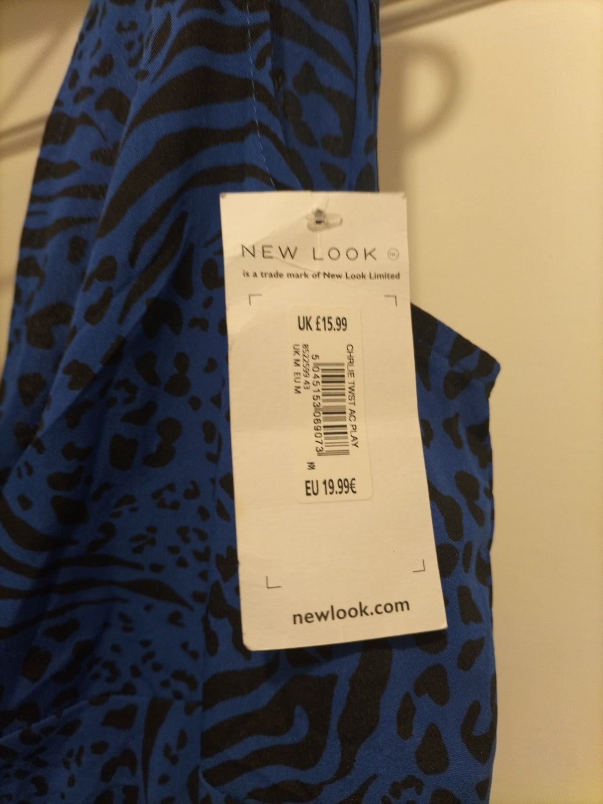 Brand New Ladies New Look Size Medium Blue And Black Animal Print Sleeveless...