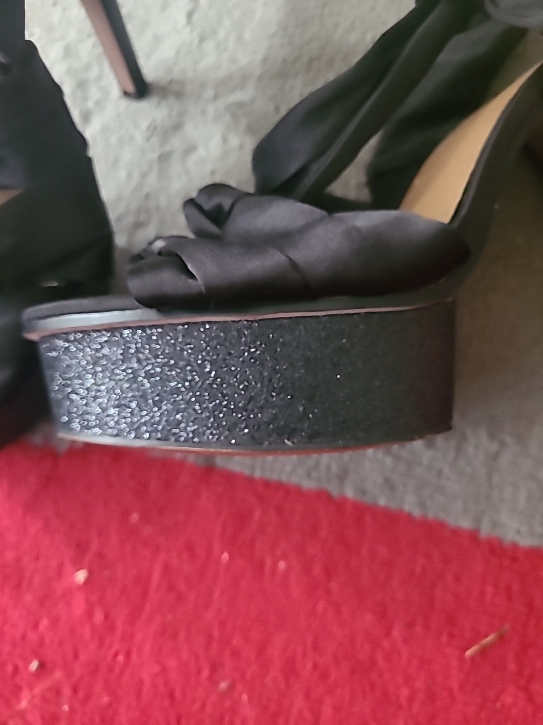 Ladies Kurt Geiger Size 7 Black Shiny Open Toe Heels