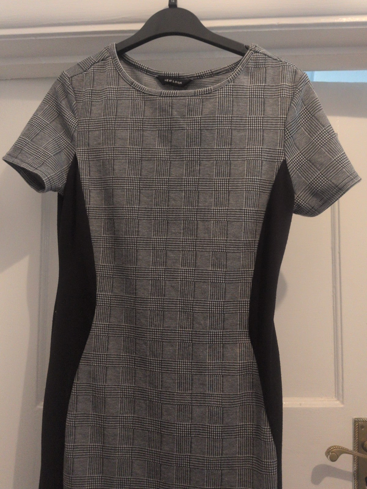 New Look 10 Grey Check With Black Short Sleeve Dress